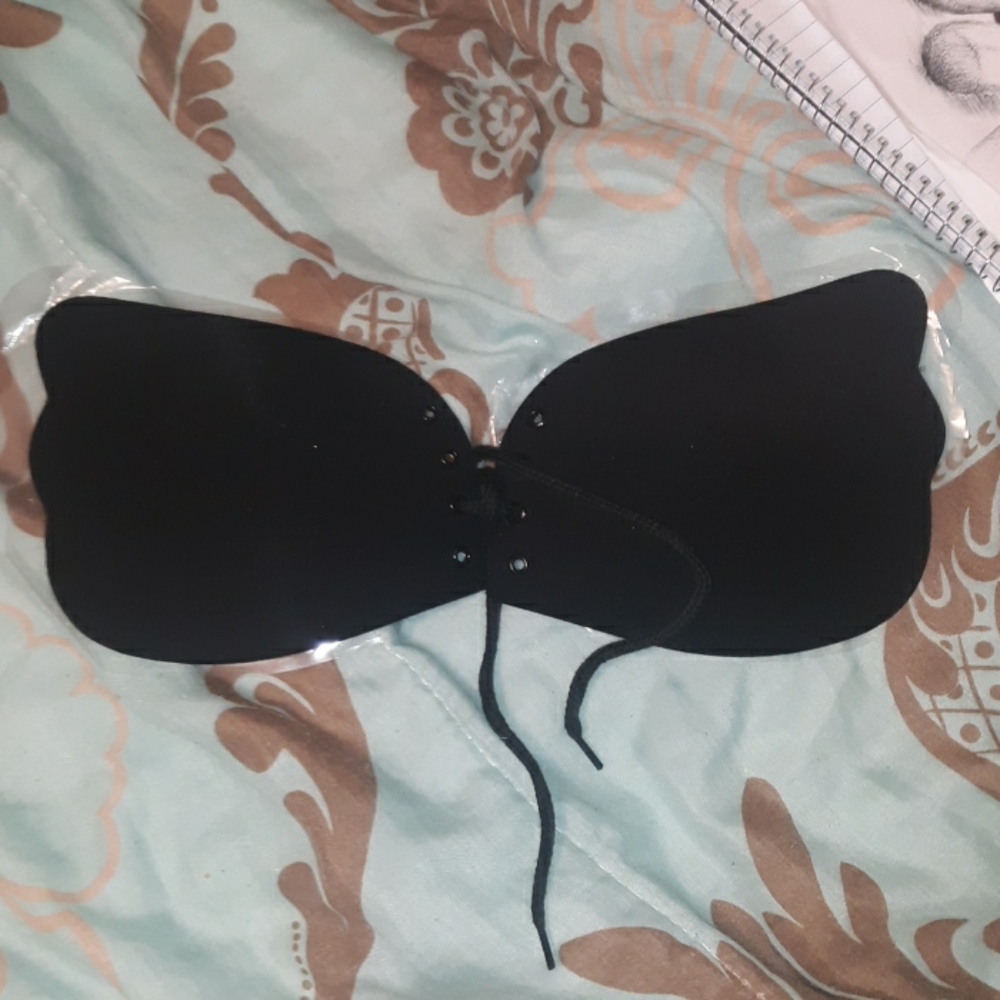 Straplees bra